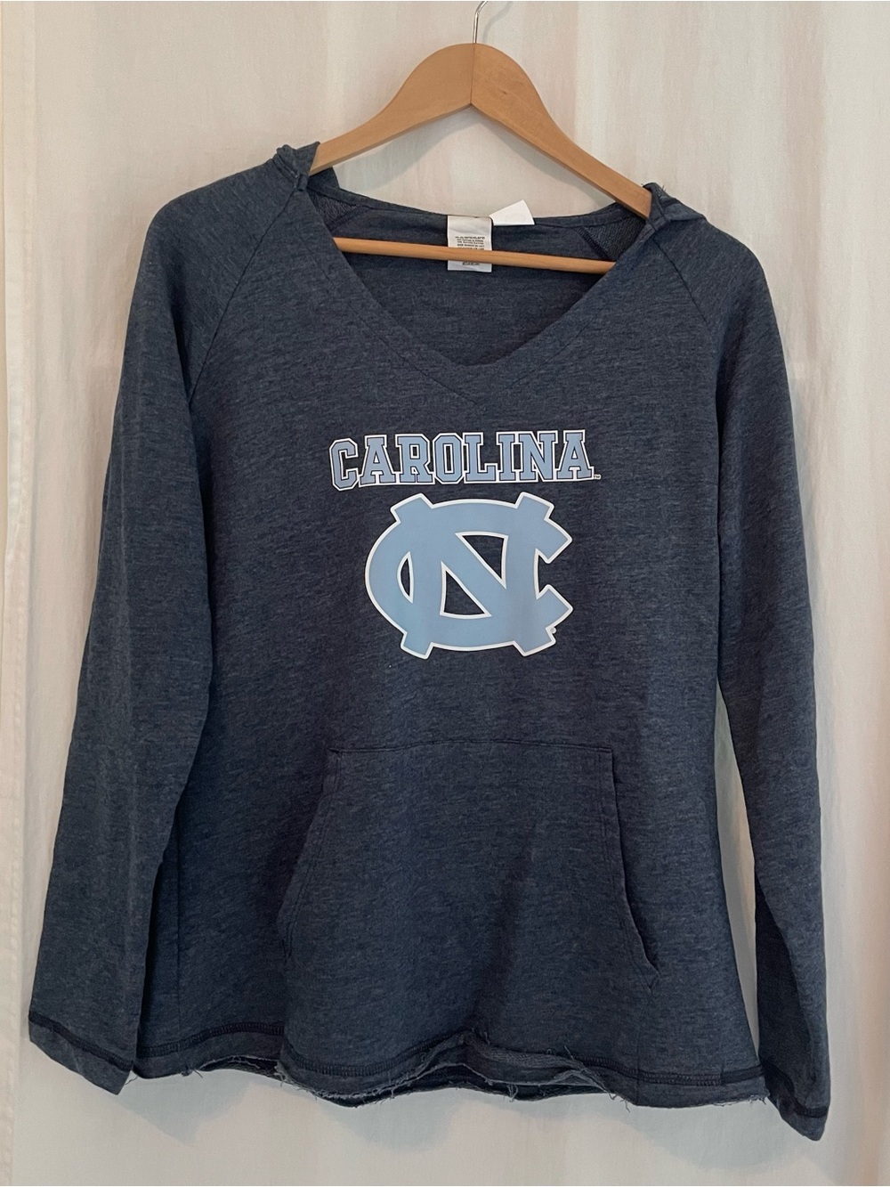 Carolina V-Neck Hoodie Sweatshirt in Dark Heather Blue